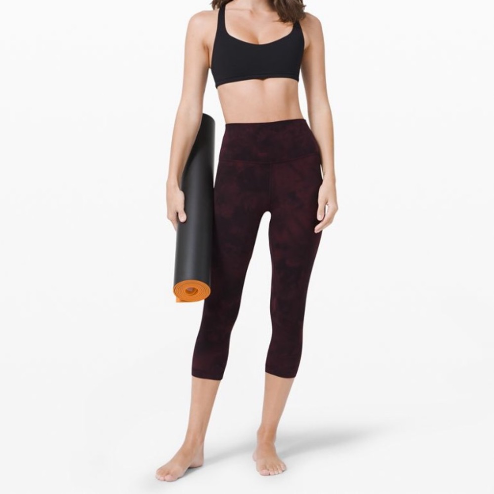 BNWT LULULEMON ALIGN CROP 21”